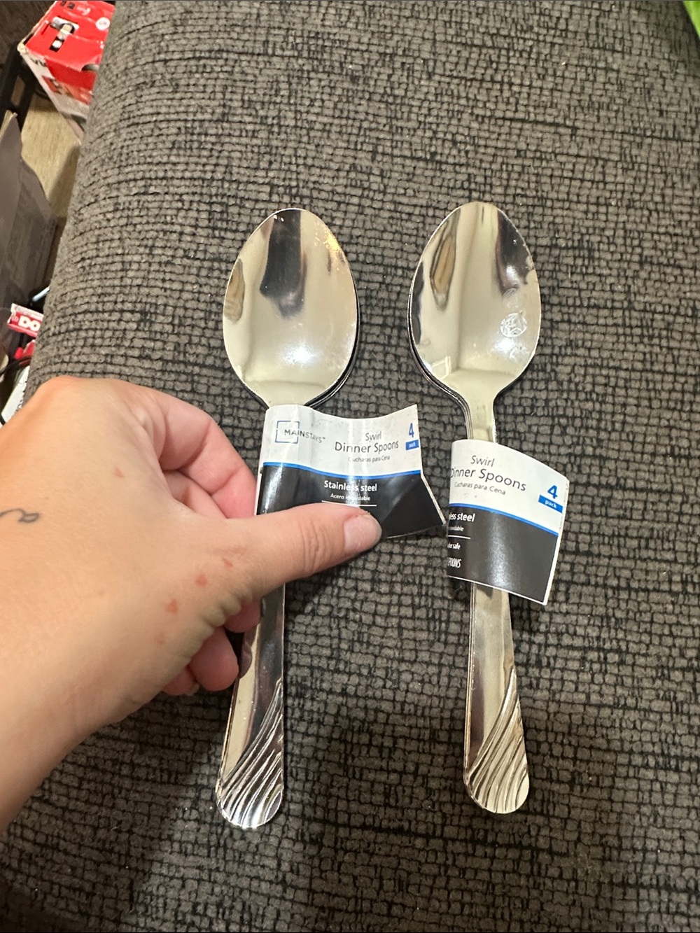 Stainless Steel Silver Dinner Spoons - Set of 8 - swirl